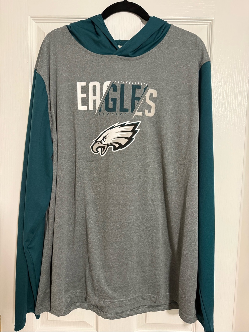 NFL Gray & Teal Philadelphia Eagles Hooded Long-Sleeve Shirt